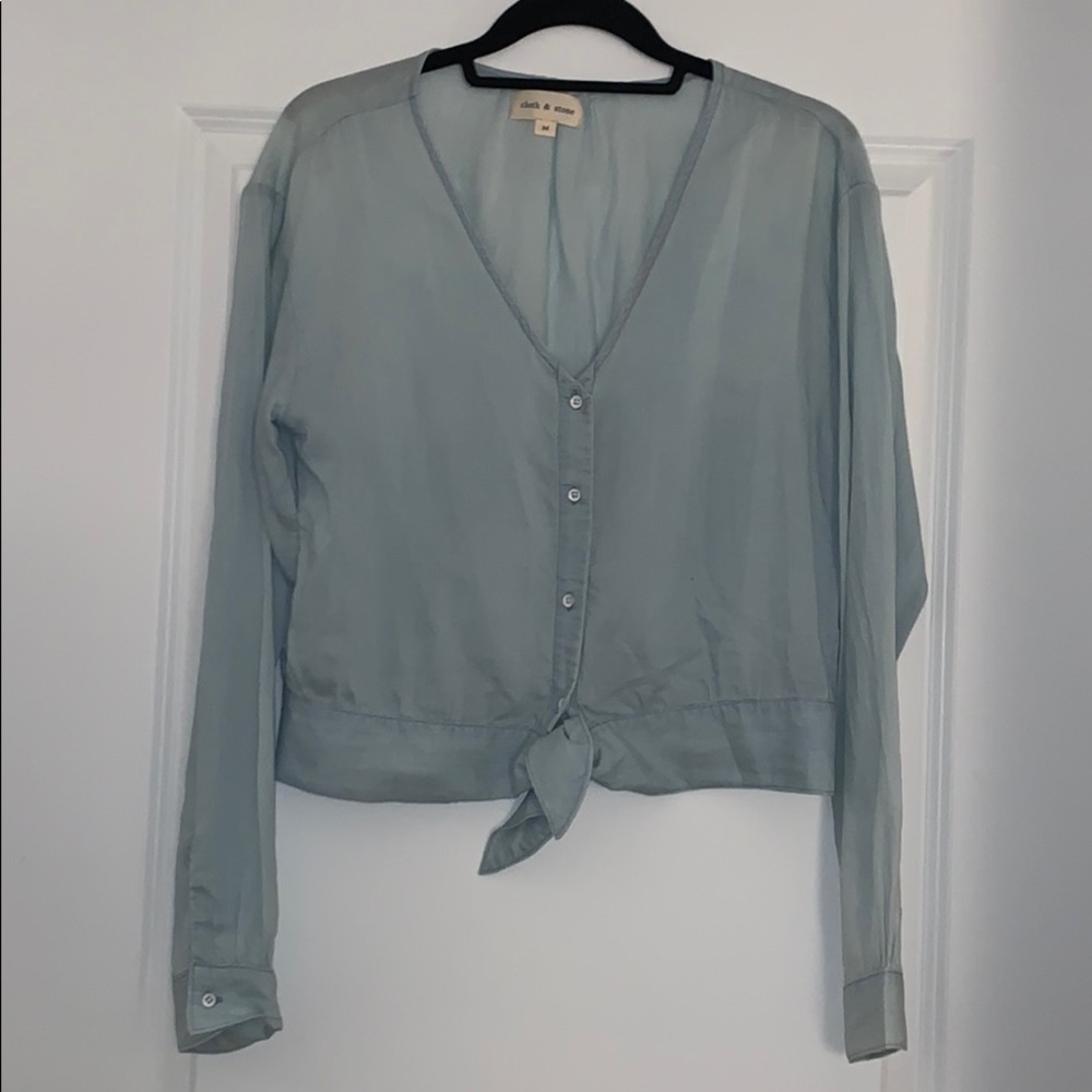 Cloth and stone button down blouse